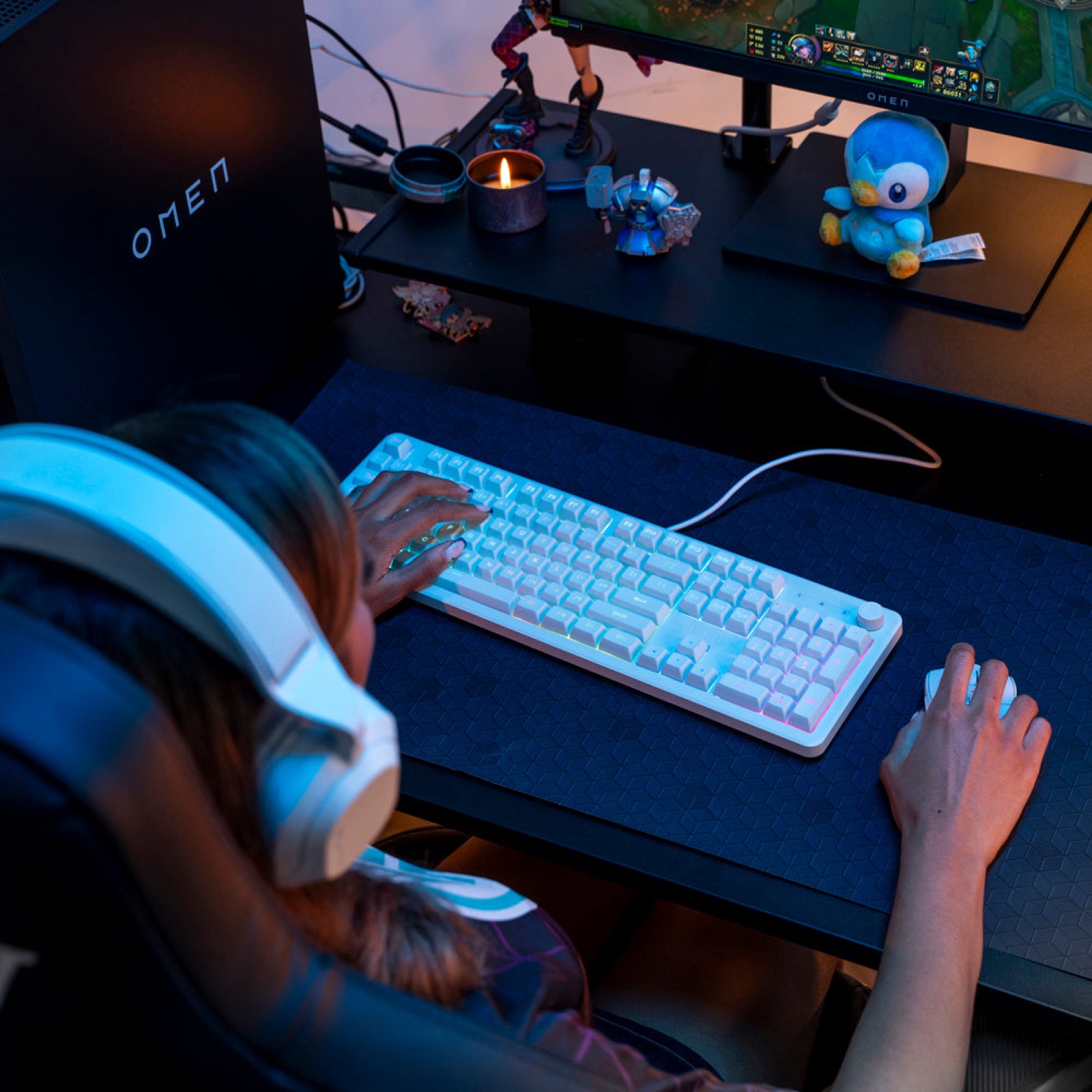 Nightfall keyboard, white