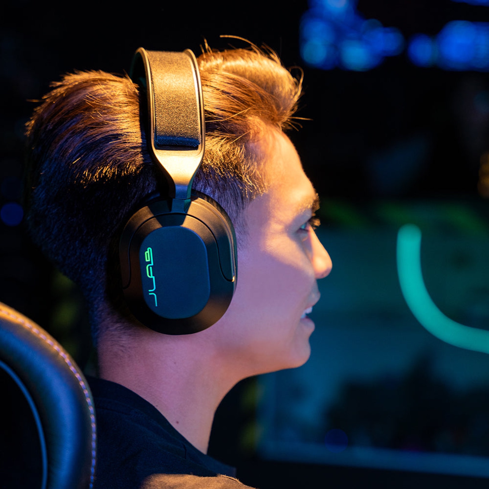 Nightfall gaming headphone — wired, black